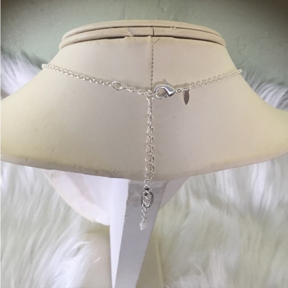 Avon My Blessings cross necklace
New in package never worn - Picture 14 of 14